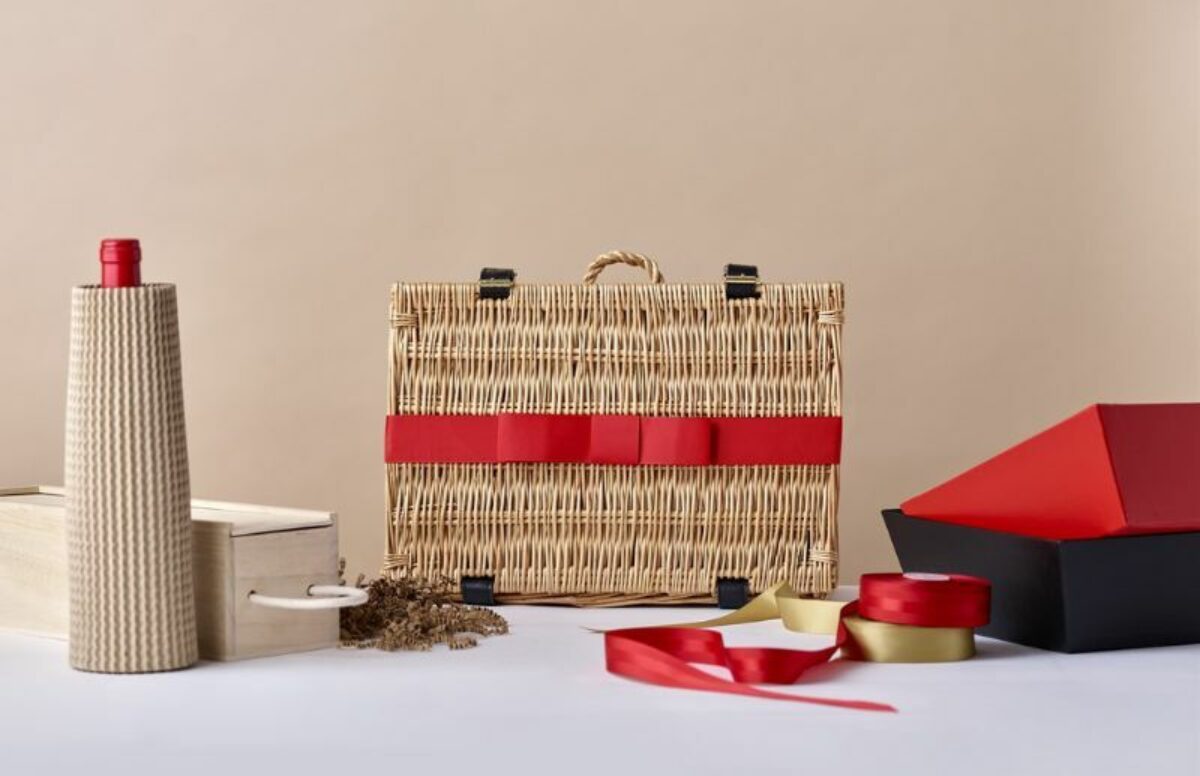 Wicker hamper basket and transit packaging materials