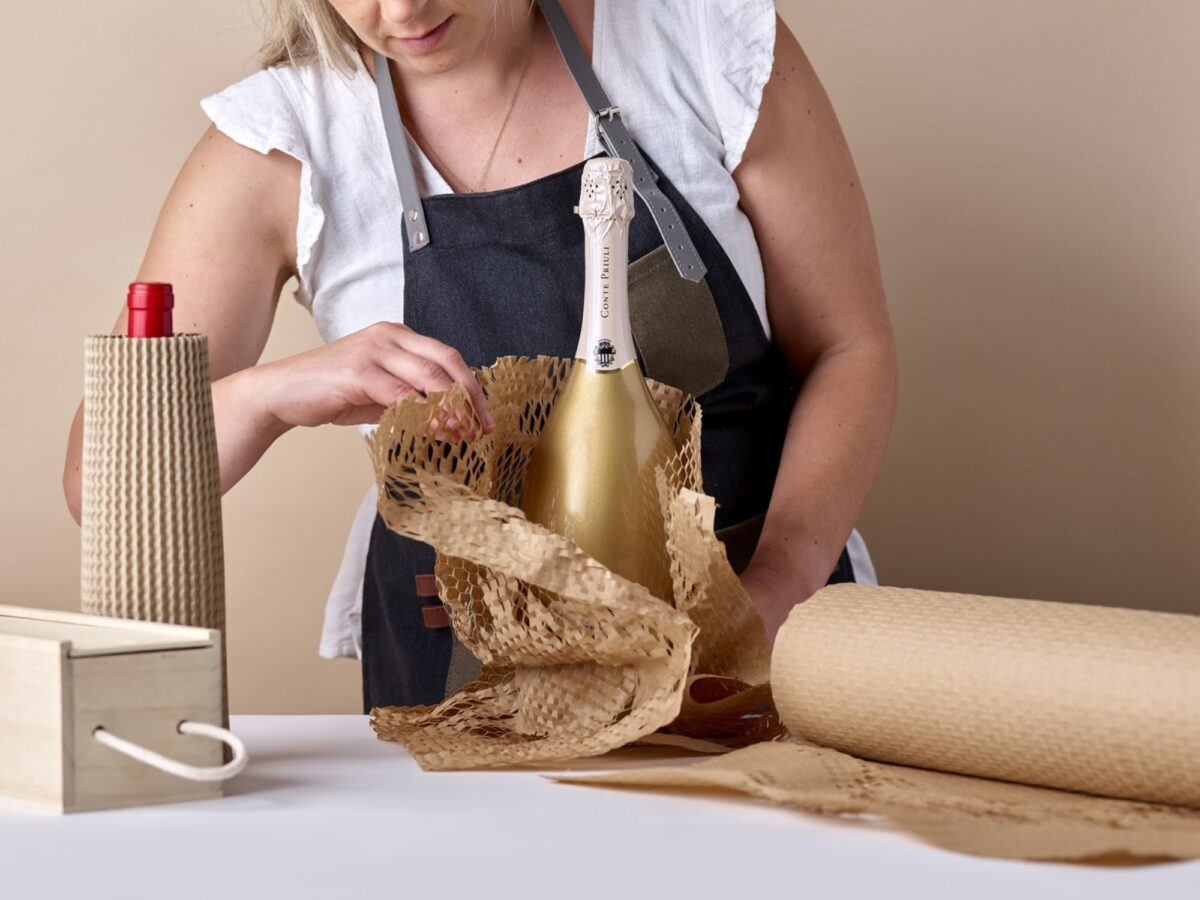 Selection of transit packaging to keep your hampers and bottle boxes safe, particularly during the festive season