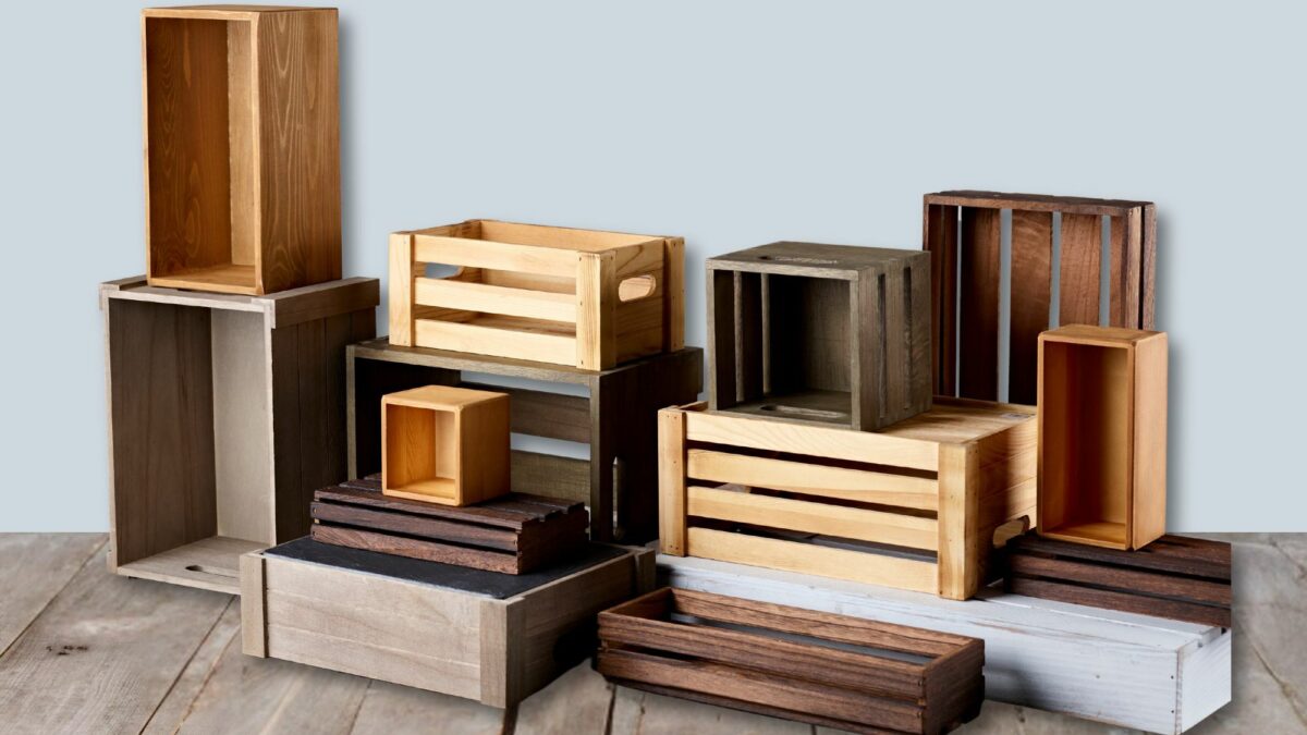 Wooden hamper crates